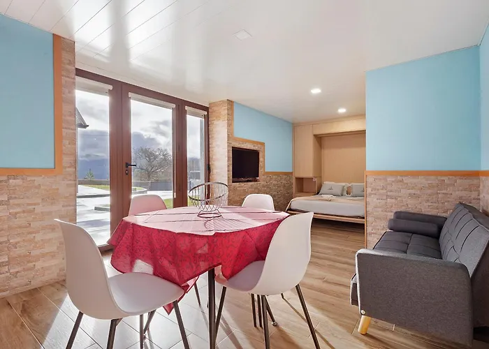 Casa Miradouro Fafiao * جيريز